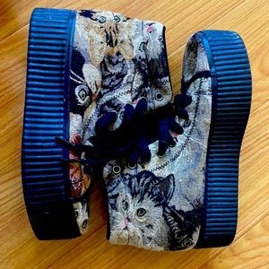 jeffrey campbell cat tapestry hiya shoe (jcplay)